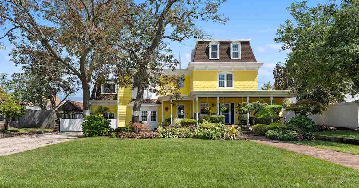 Just Listed Rambling Wildwood Victorian House For Sale