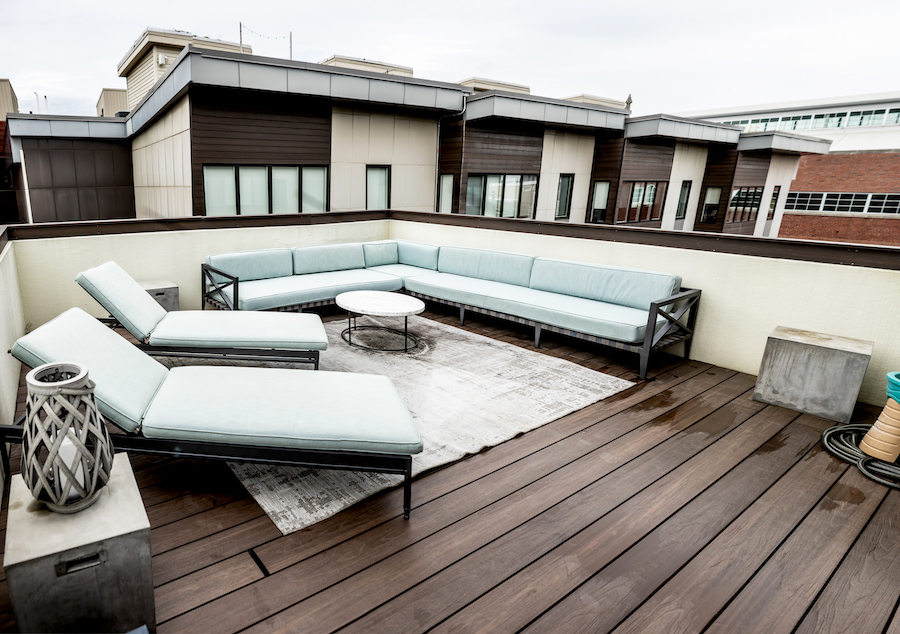 Fourth-floor roof deck