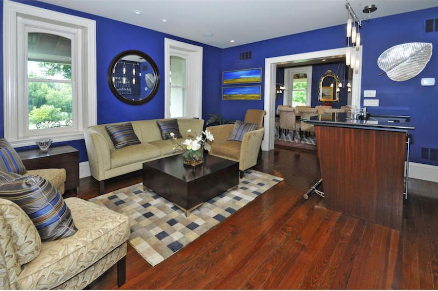 house for sale Norristown victorian living room