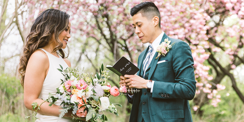 Everything You Need to Know About Quaker Wedding Ceremonies - Vimarsana News