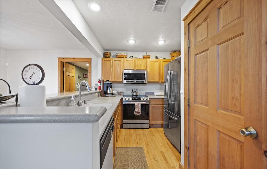 house for sale tannersville contemporary traditional house kitchen