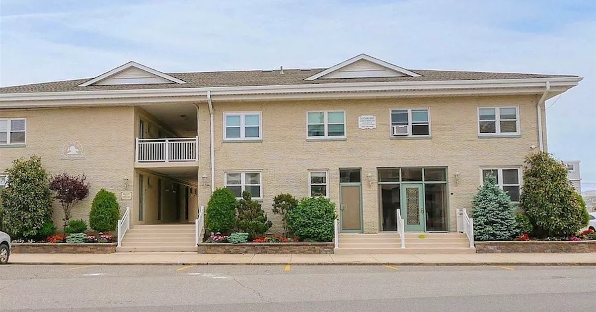Just Listed Longport Efficiency Condo for Sale, a Huge Bargain