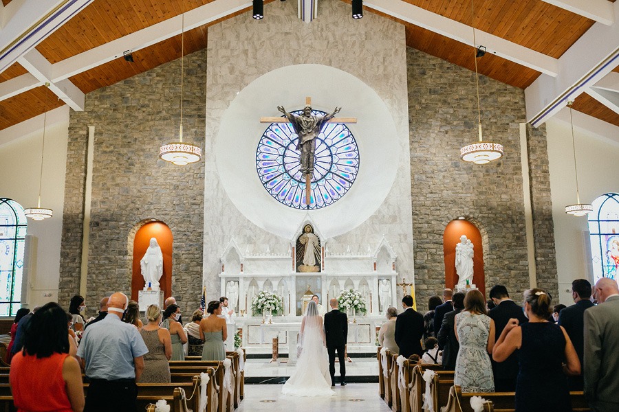 Anderson Varejão and Stacy Bradley's Backyard Wedding