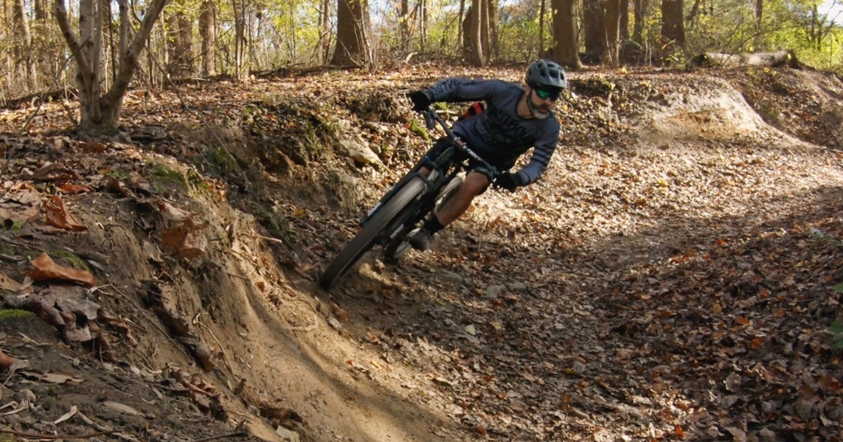 Easy mountain bike trails top near me