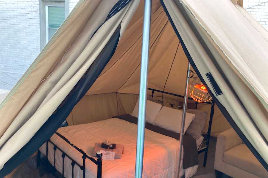 the airbnb tent on a roof in south philadelphia