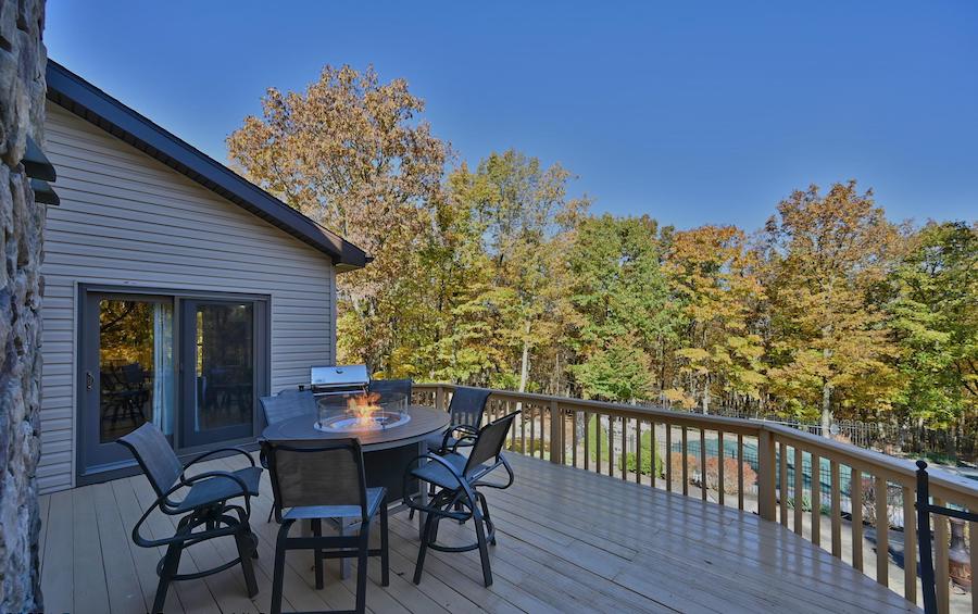 house for sale hawley manor main floor deck