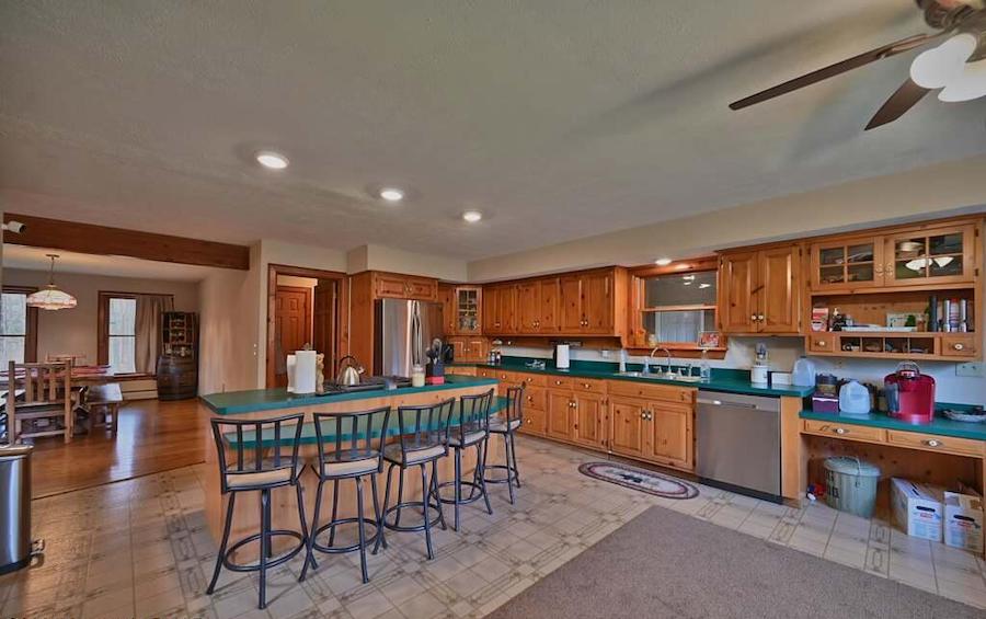 house for sale east stroudsburg lodge kitchen