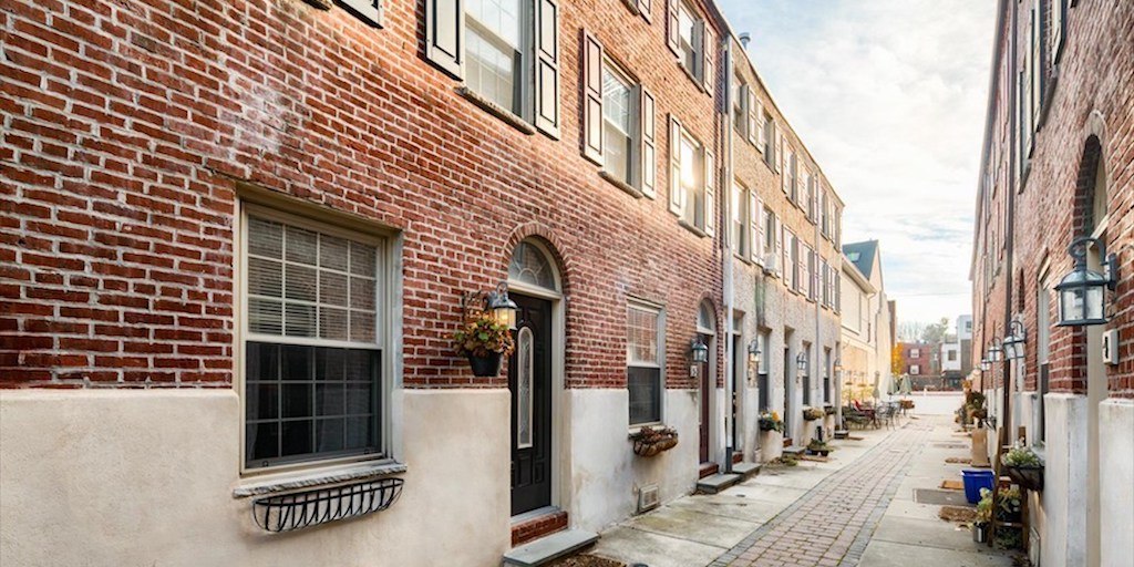 Just Listed: Queen Village Gated Expanded Trinity House for Sale - Vimarsana News