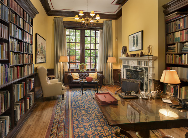 On the Market: Restored Rittenhouse Square Federal Townhouse for Sale