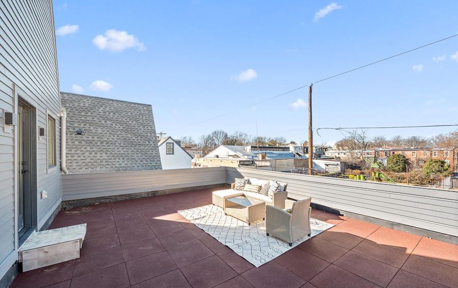 front roof deck