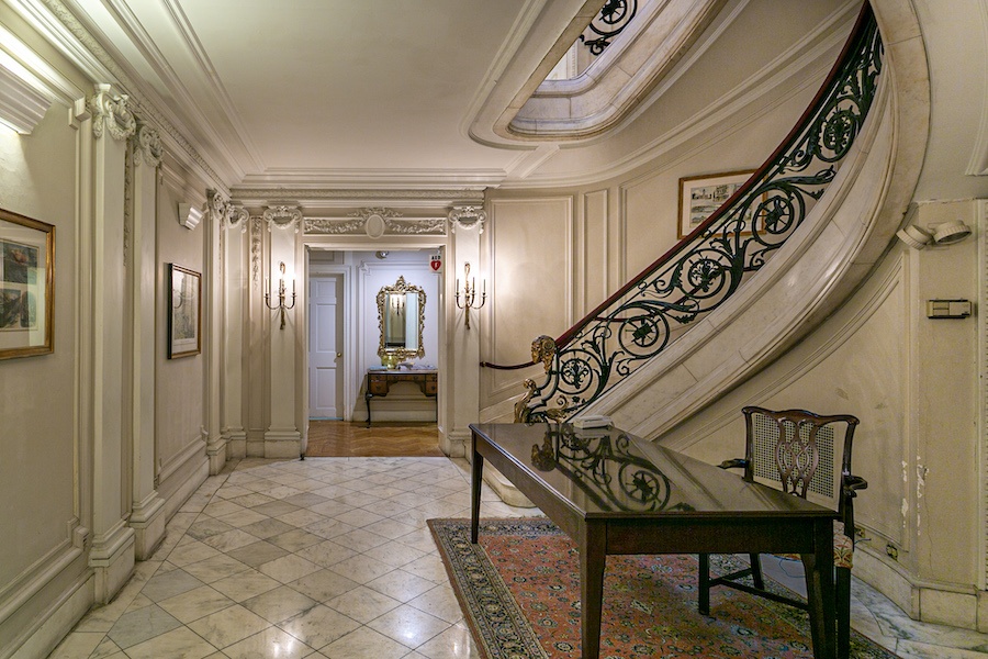 office for sale Rittenhouse Square office townhouse staircase hall