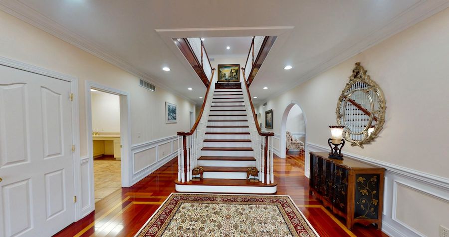 house for sale effort mountaintop mansion foyer