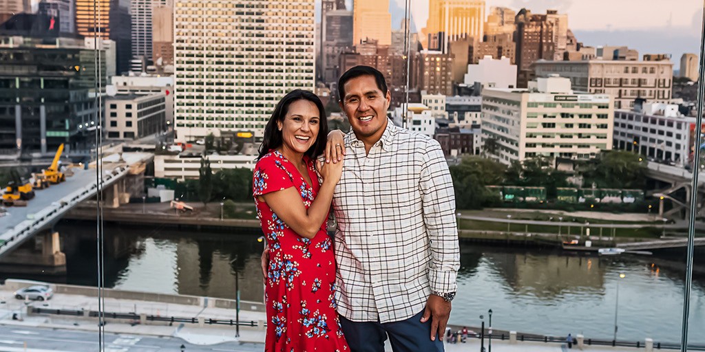 The Dog Stole the Show at This Cira Green Engagement-Photo Session - Vimarsana News