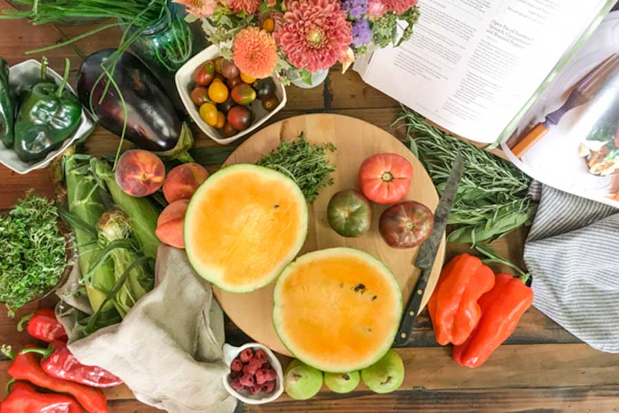 Eat Healthier and Reduce Your Carbon Footprint with This Online Market