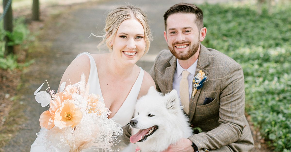 A Colorful, Artistic Riverdale Manor Wedding in Lancaster