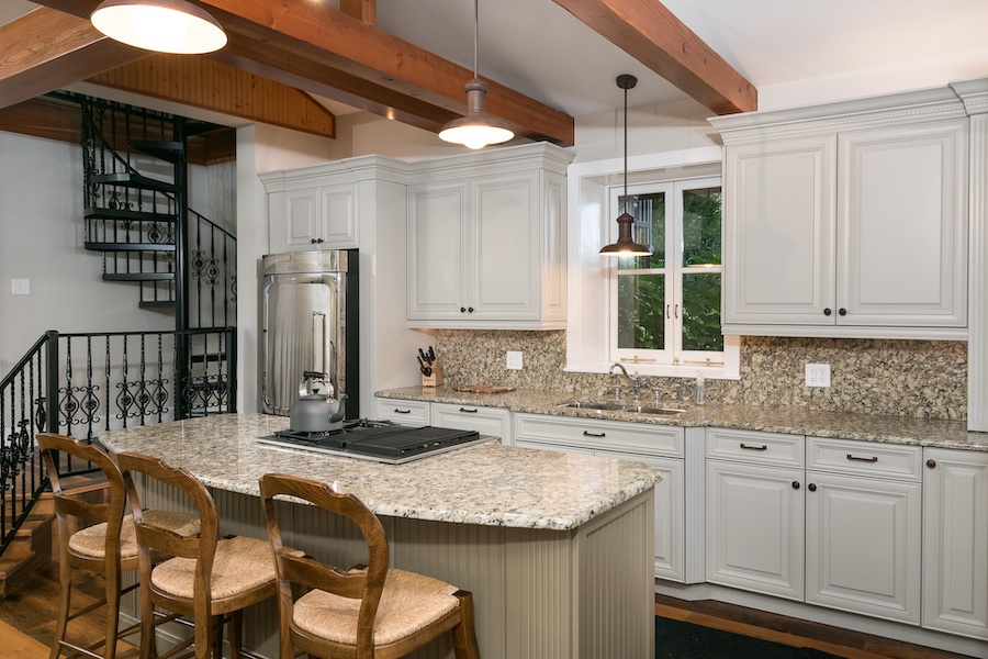 Carriage house kitchen