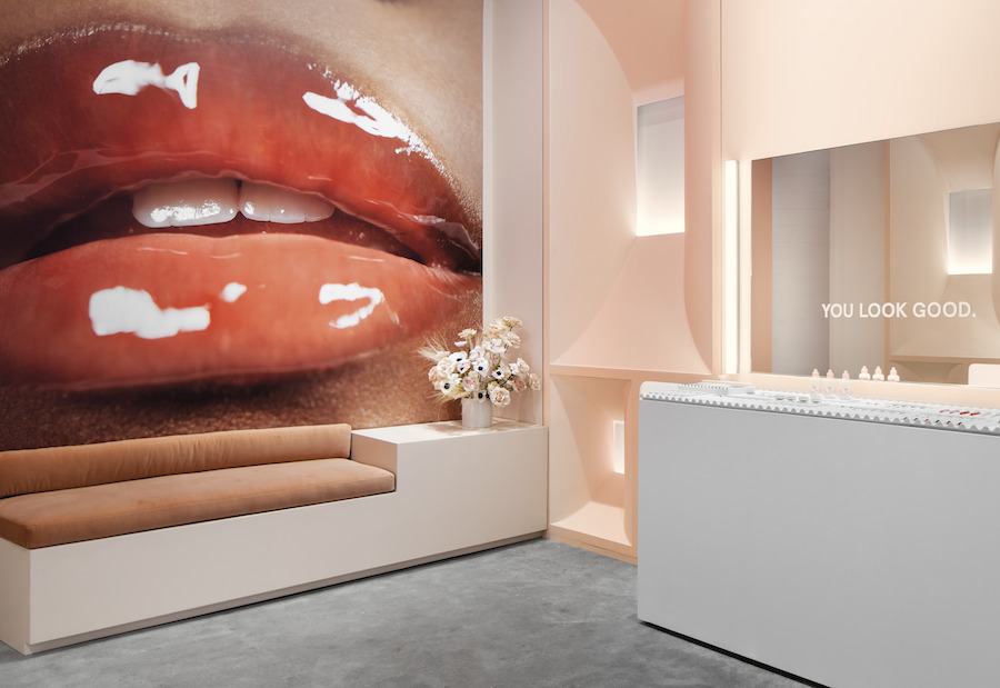 Glossier to Bring Its ‘No-Makeup Makeup’ to Rittenhouse Row