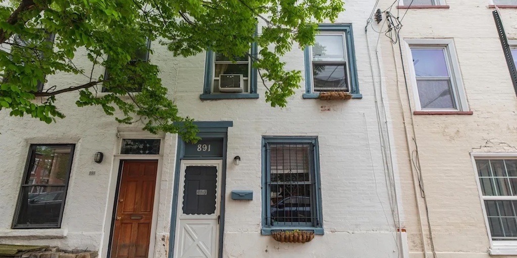 On the Market: Expanded Fairmount Classic Trinity House for Sale - Vimarsana News