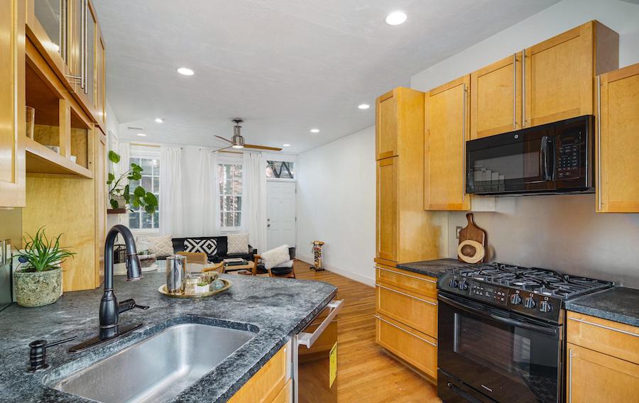 house for sale rittenhouse square double trinity kitchen