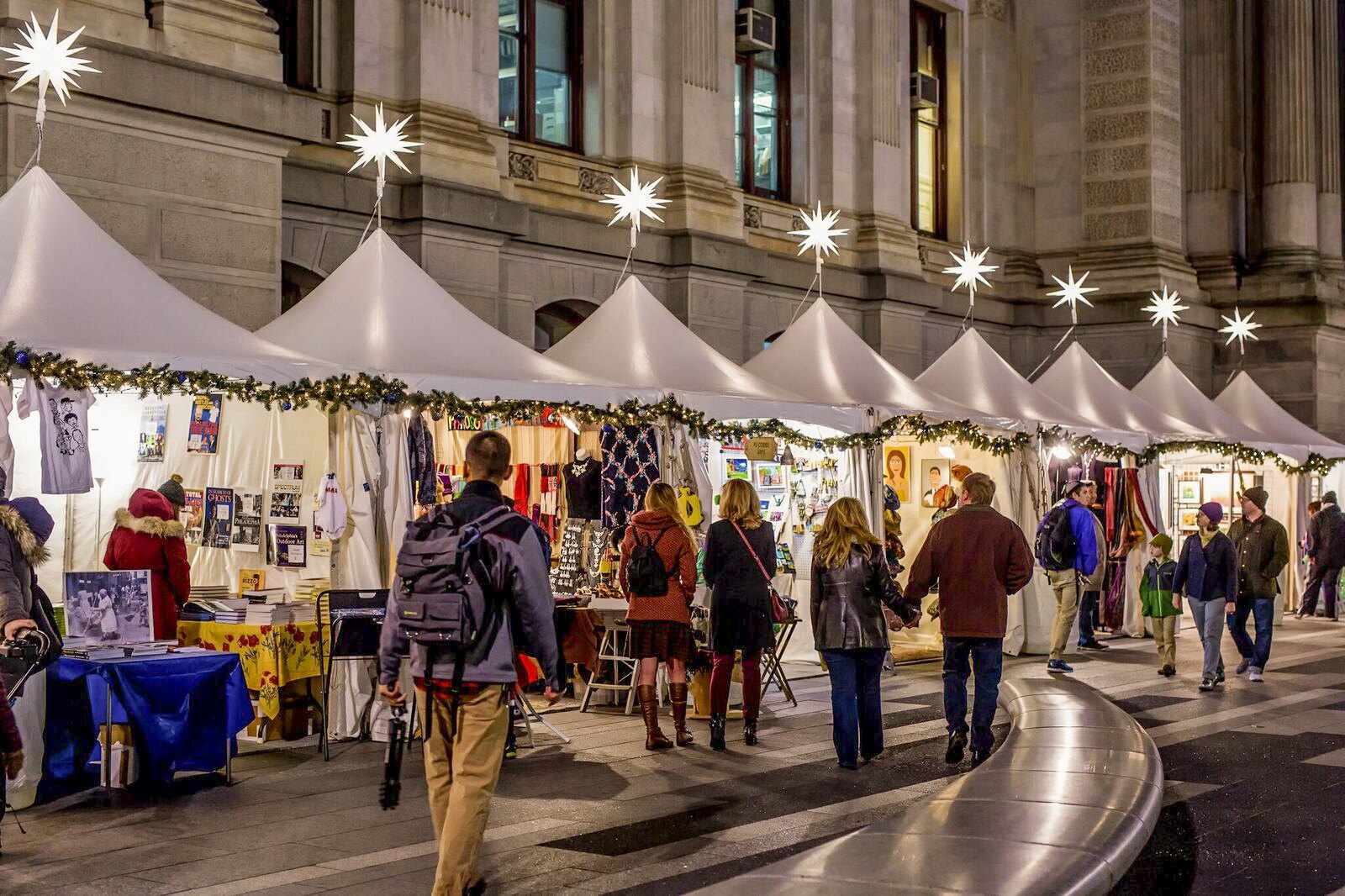 https://cdn10.phillymag.com/wp-content/uploads/sites/3/2022/11/1-Made-in-Philadelphia_Holiday-Market_Shoppers.jpg
