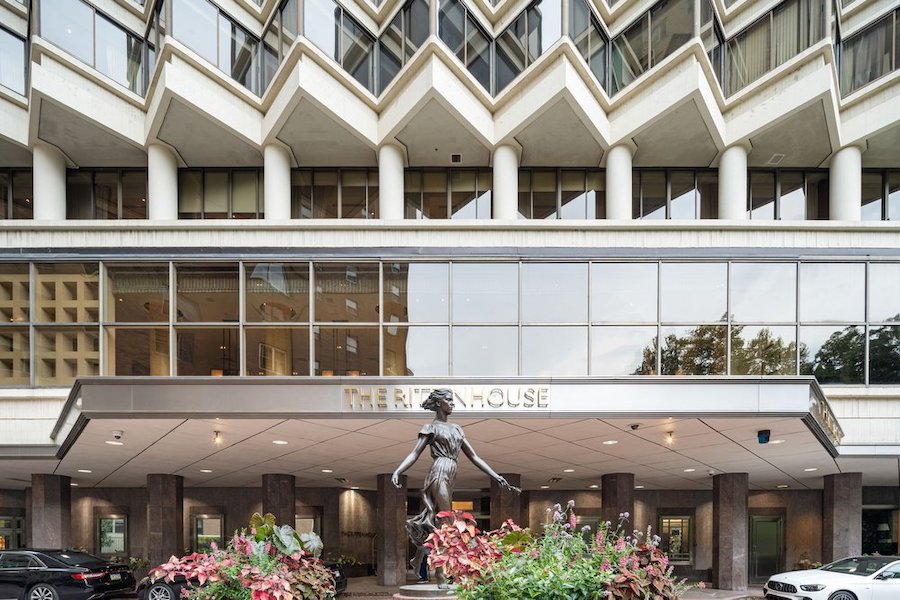 condo for sale rittenhouse square eurostyle contemporary the rittenhouse main entrance