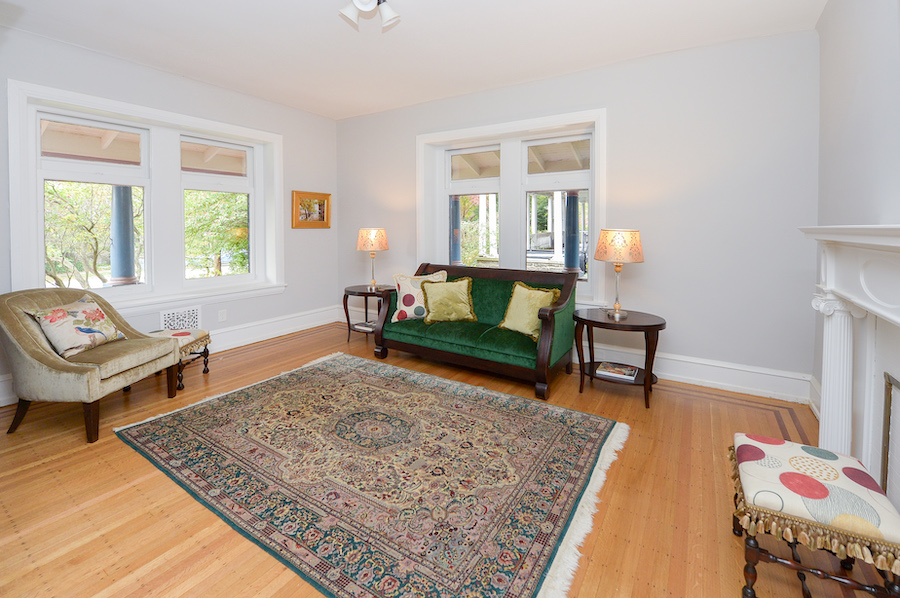 house for sale overbrook farms queen anne library