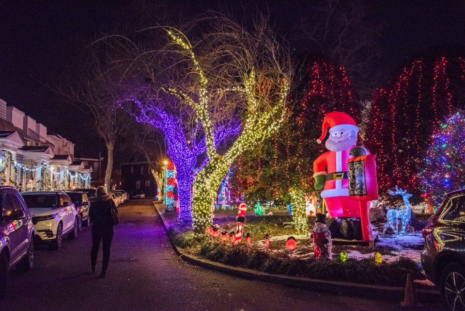 holiday lights philly