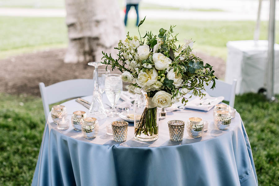 sweetheart table