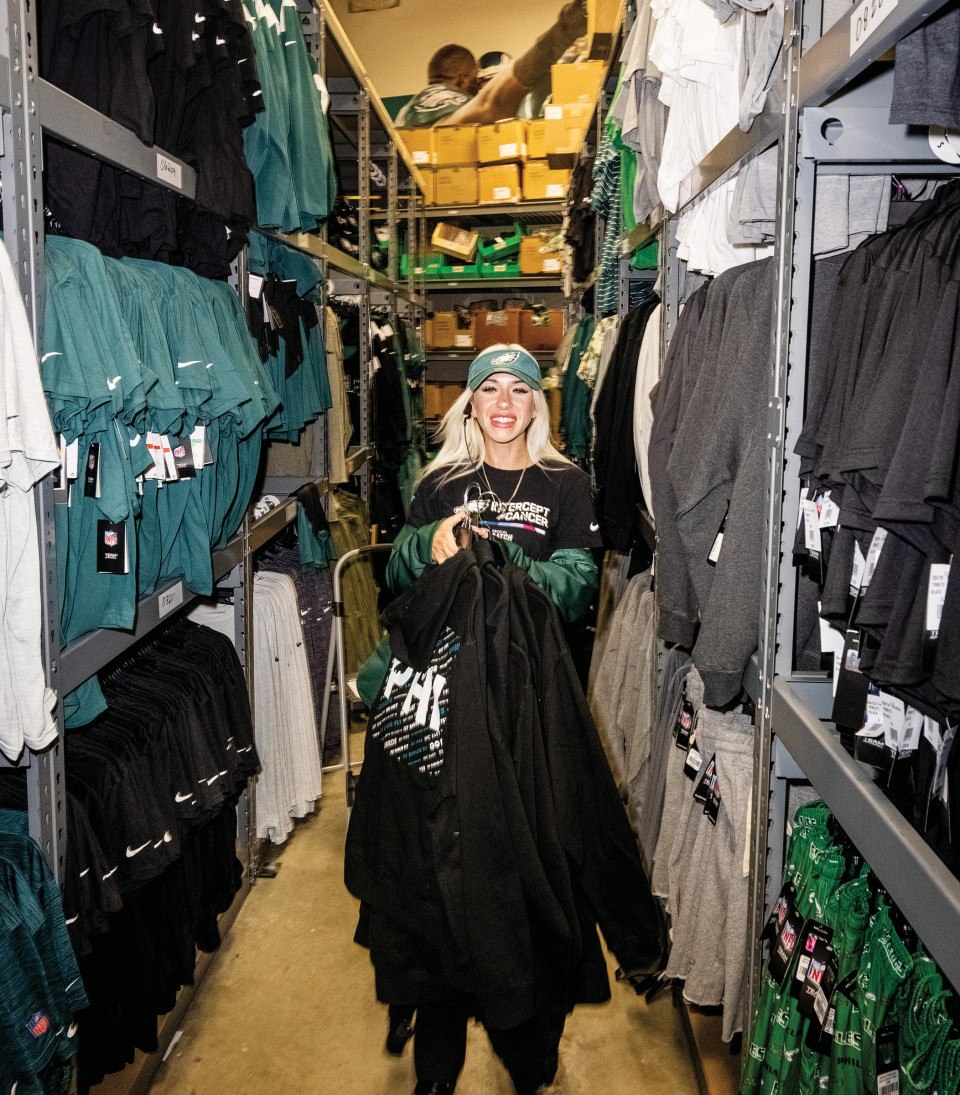 A Day in the Life of the Linc: The Inside View of a Big Eagles Win