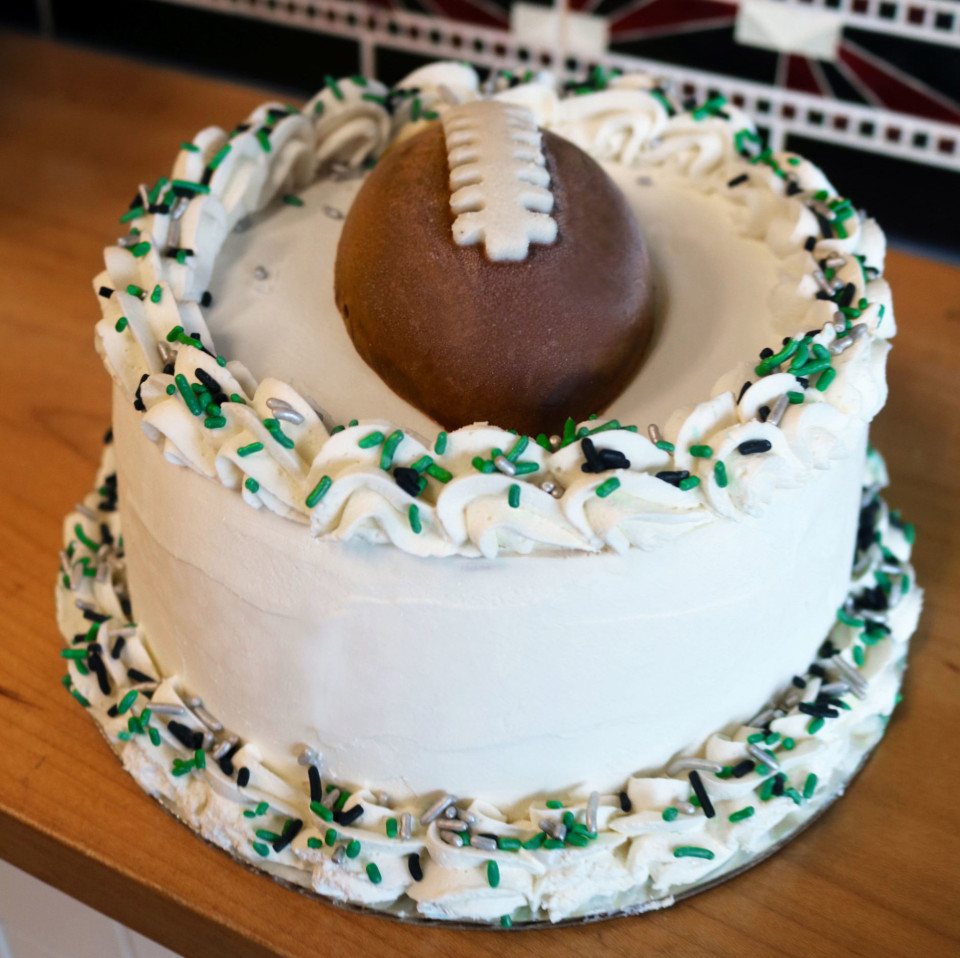 Classic Eagles Cake – Madison K Cookies