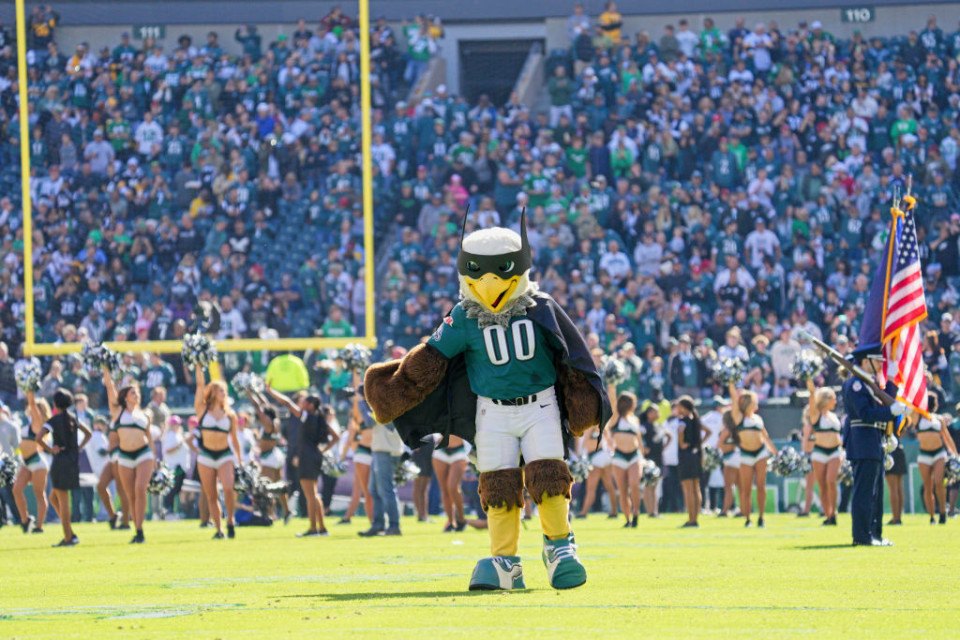 It's a Philly thing: Eagles release hype video saluting fans ahead of playoff  game against rival Giants