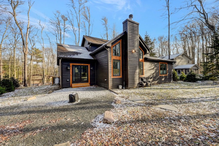 In The Poconos: Lake Naomi Contemporary Craftsman House For Sale