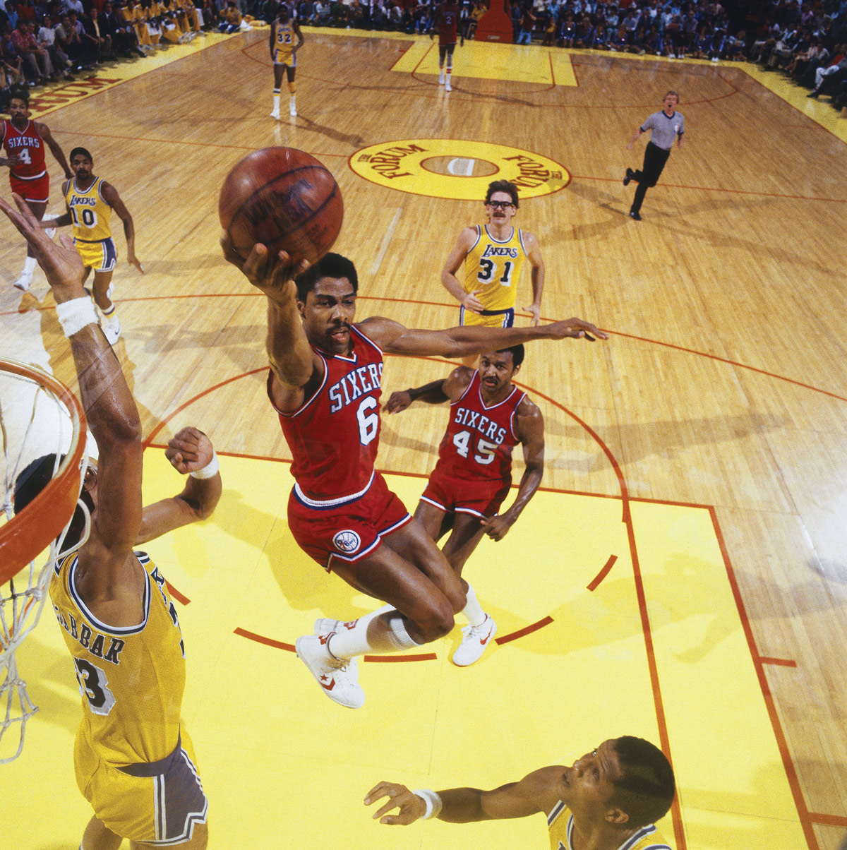 PHOTOS: 76ers 1982-83 Championship Team Celebration - 03/20/2023 Photo  Gallery