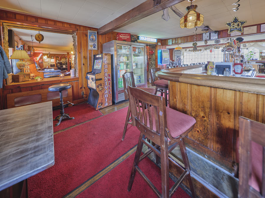 house for sale quakertown tavern bar