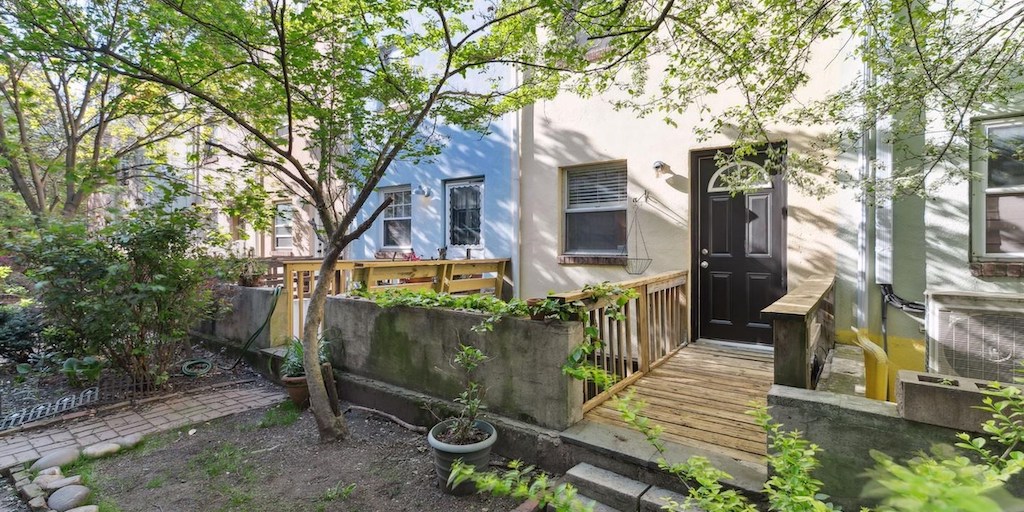 Just Listed: Wash West Courtyard Trinity House for Sale - Vimarsana News