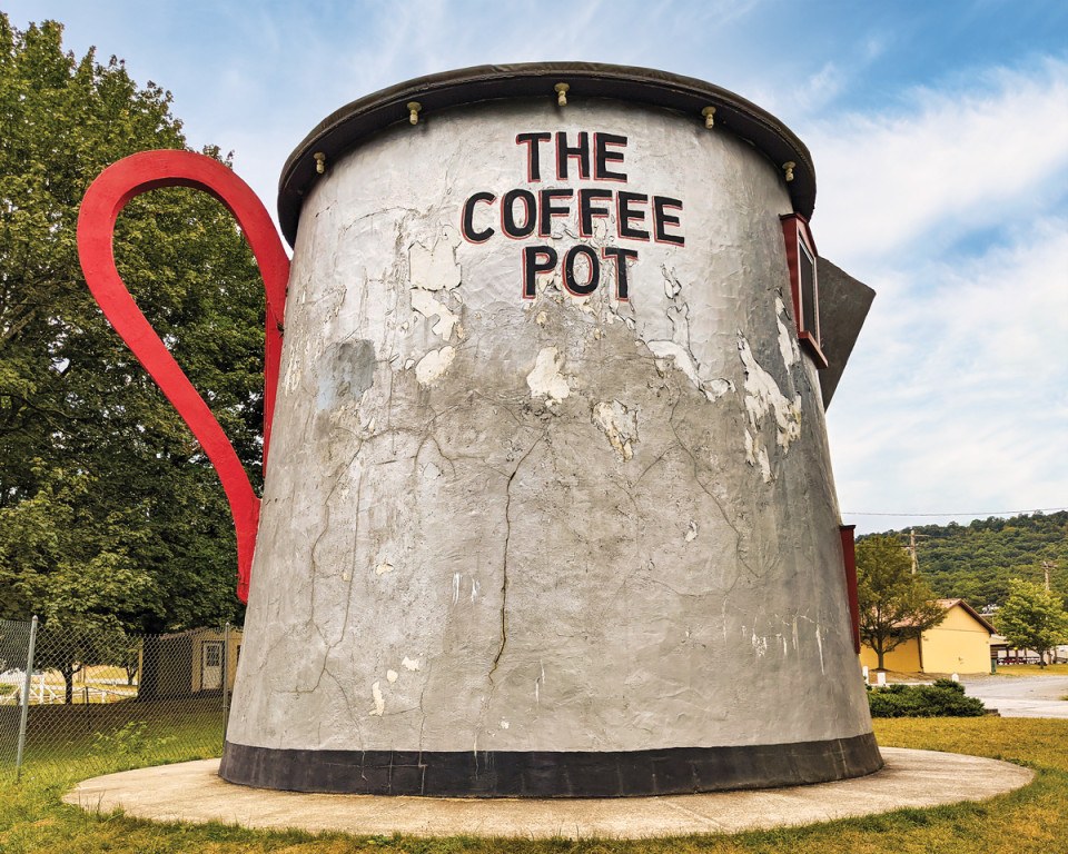 lincoln highway coffee pot