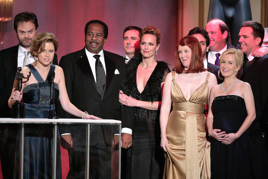 kate flannery, who played meredith on the office, with her castmates at the Screen Actors Guild awards 