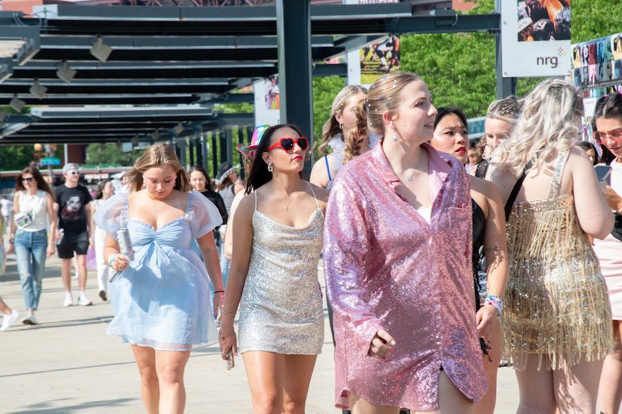 Taylor Swift fans party outside Lincoln Financial Field in