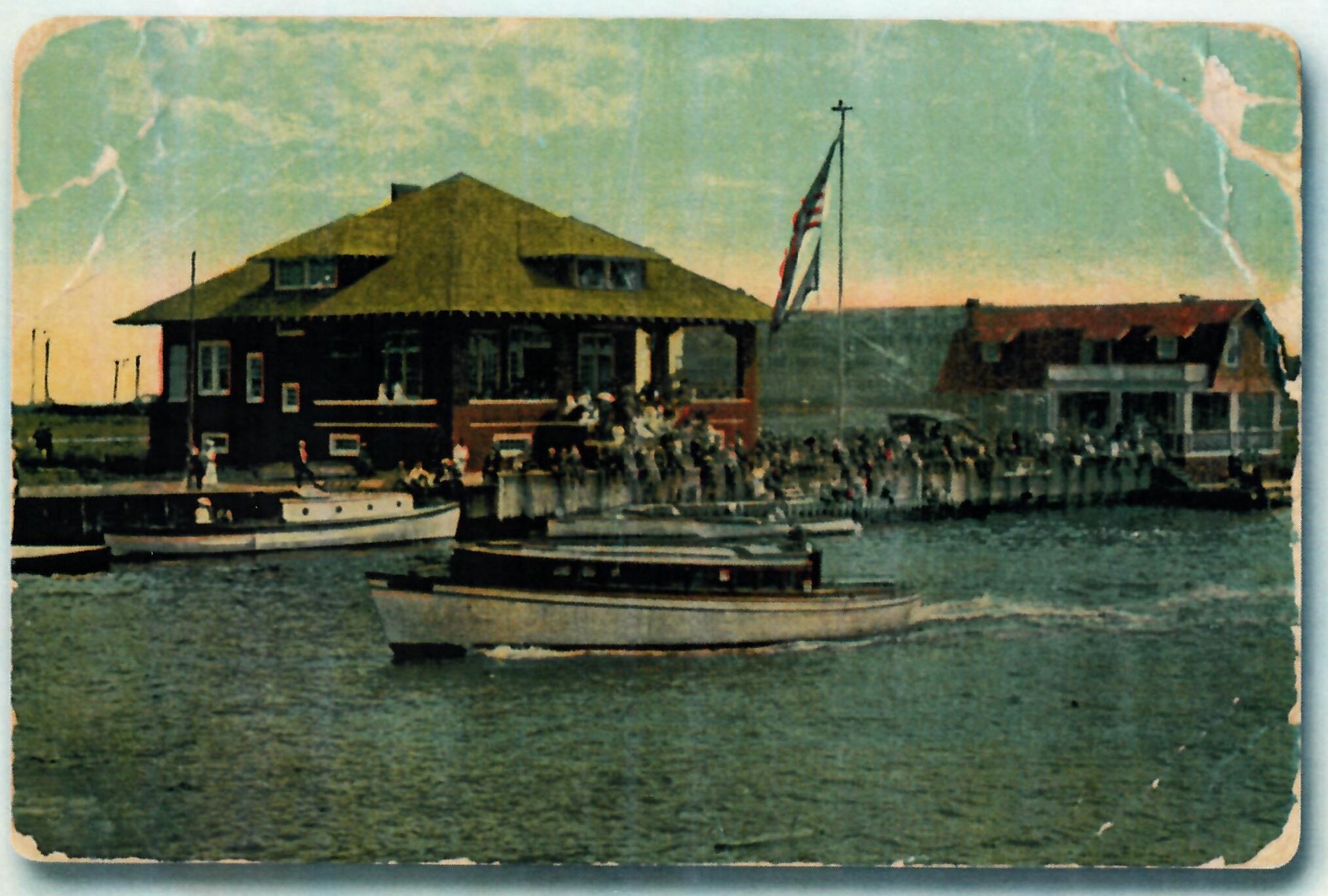 ventnor boat club postcard