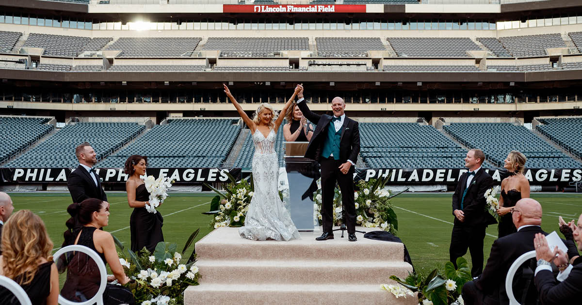 Eagles Insider Dave Spadaro s Lincoln Financial Field Wedding