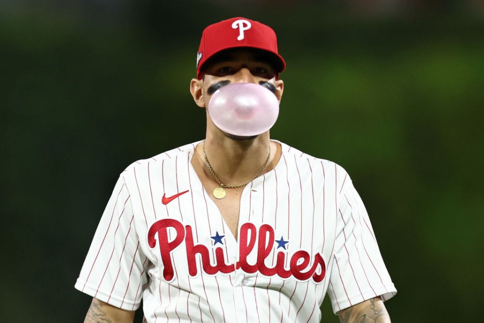 Making of Johan Rojas, the Phillies' unbuttoned-jersey-wearing 'natural' in  center field