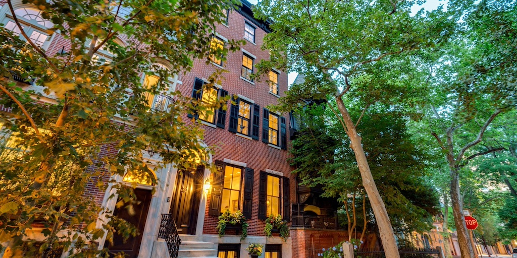 On the Market: Rittenhouse Square Federal Townhouse for Sale - Vimarsana News