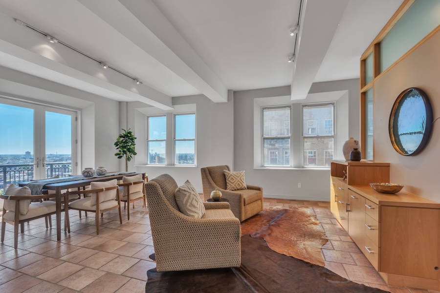 condo for sale rittenhouse square bi-level casual dining room