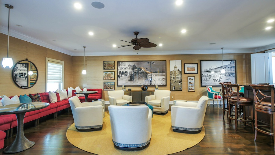 house for sale ventnor beachside manor lounge and bar