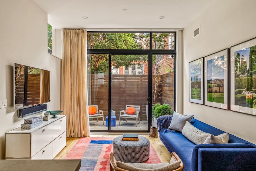 condo for sale fitler square townhouse living room