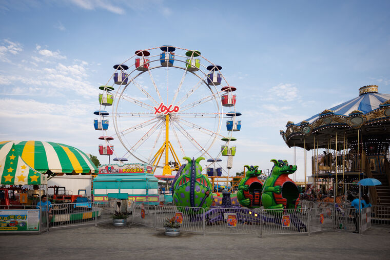 delaware river waterfront riverrink summerfest